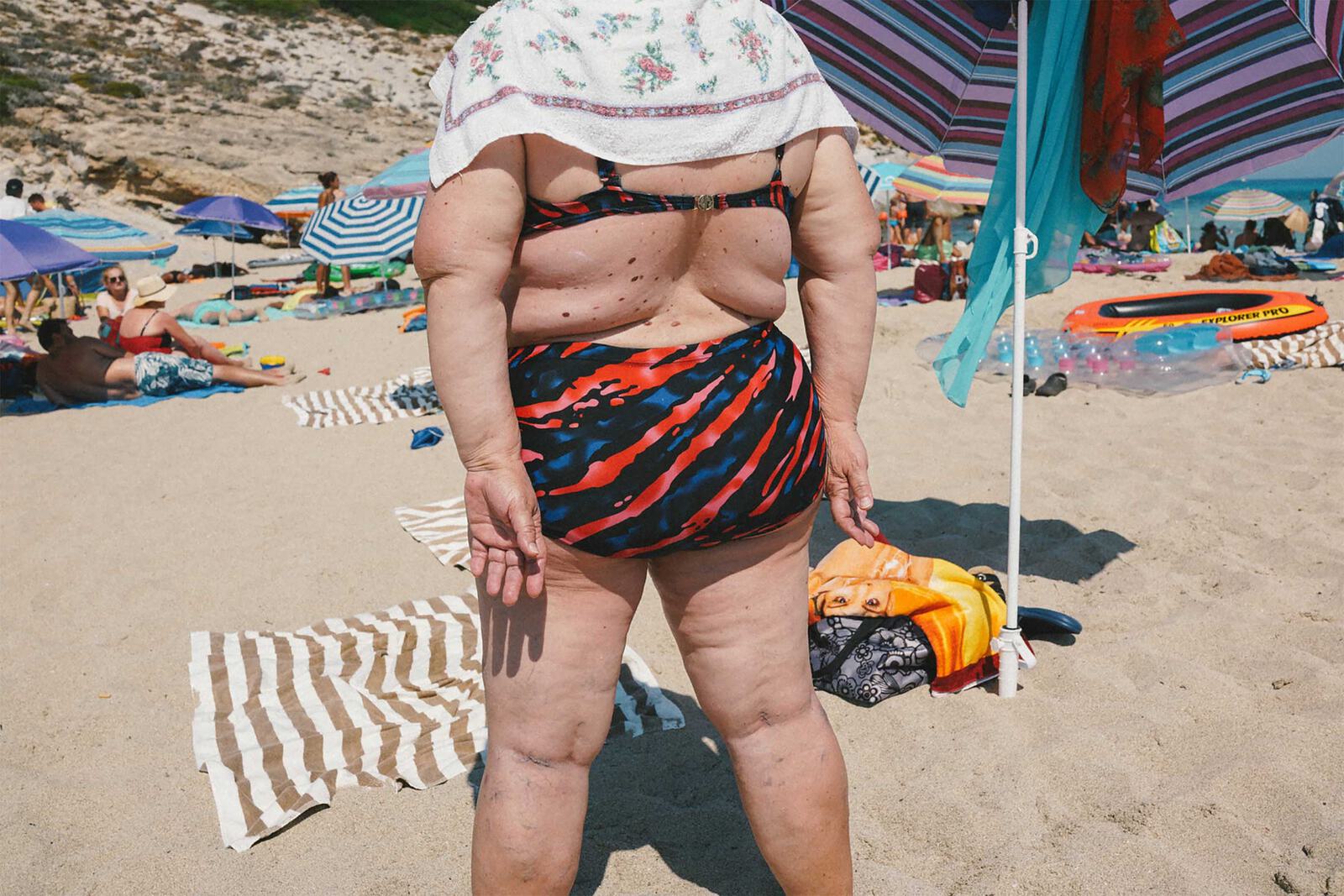 Beach Back Towel 3000